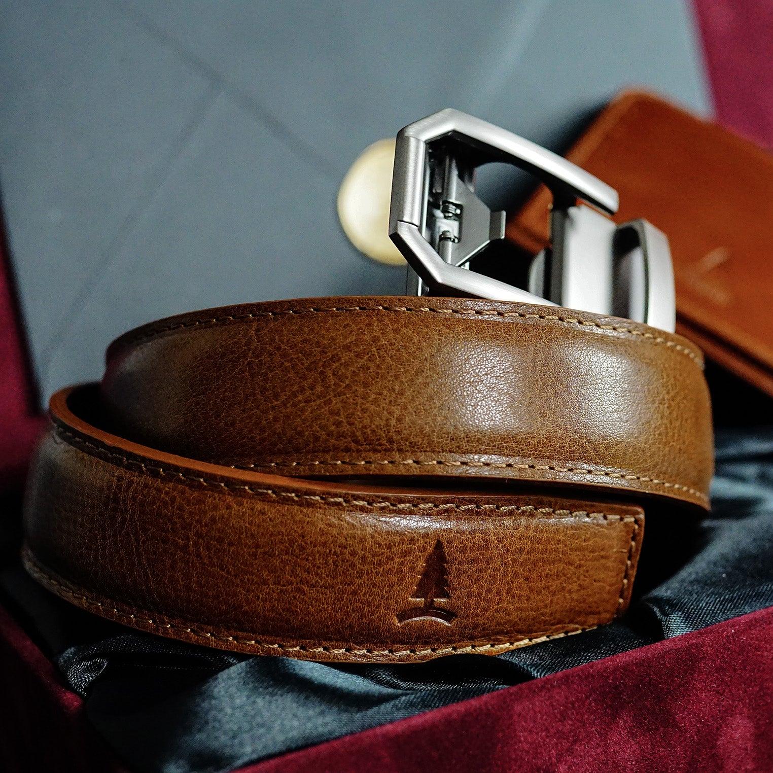 Bruine cadeauset Lucky – riem en portemonnee